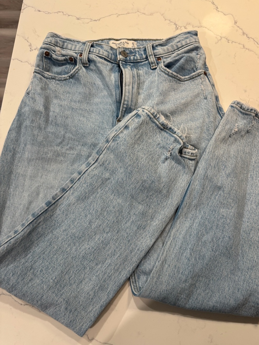 Abercrombie & Fitch Light Blue High Rise 90s Straight Jeans